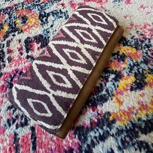 Vintage JOYN Brown and Cream Patterned Clutch Wallet